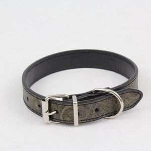 Black Metallic Paisley Dog Collar Medium Breed